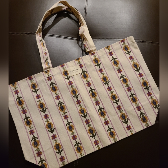 Sezane Handbags - Sezane Tote Bag